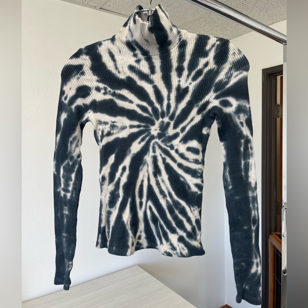 LACAUSA NAVY TIE DYE LONG SLEEVE TURTLENECK SWEATER Sz XS